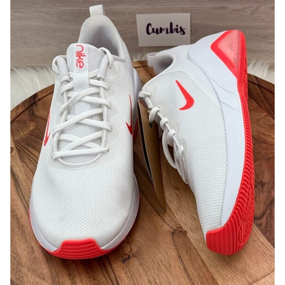 Nike Air Zoom Bella 7 Wmns Size 11 Workout Shoes White Bright Crimson FZ1689-101 - Picture 1 of 11